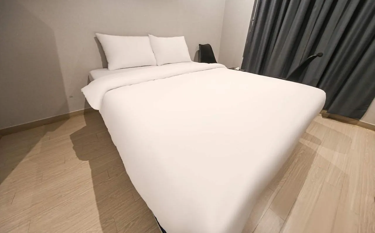 Busan Station Hotel 26
